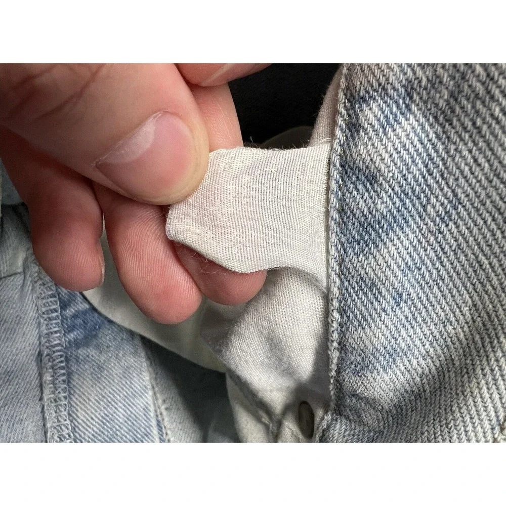 Vintage Lee Jeans Mens 34x29‎ Blue Stone Wash Denim Distressed 90s Y2K Rivets